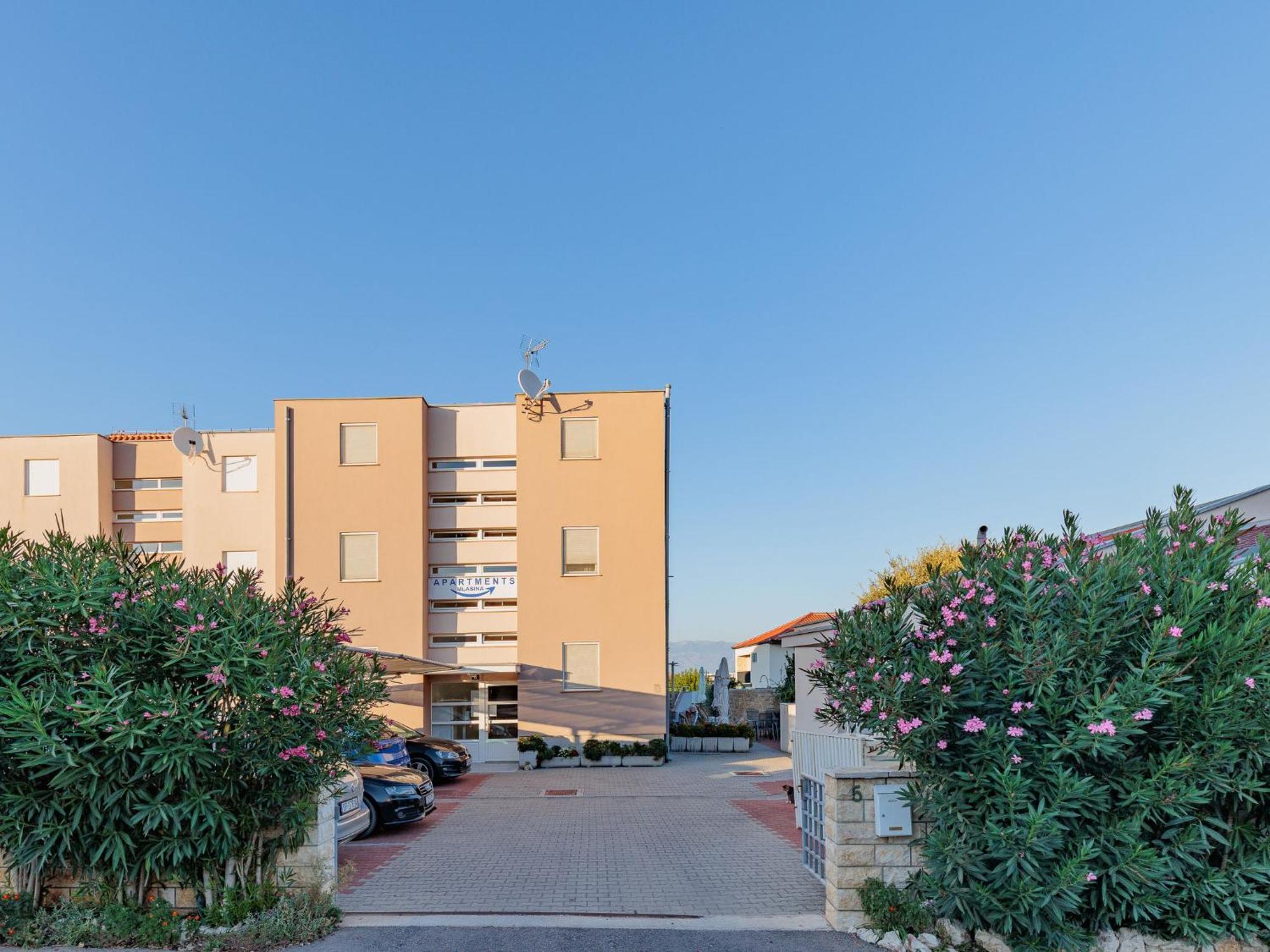 Apartment Mlasina-3 By Interhome نين المظهر الخارجي الصورة